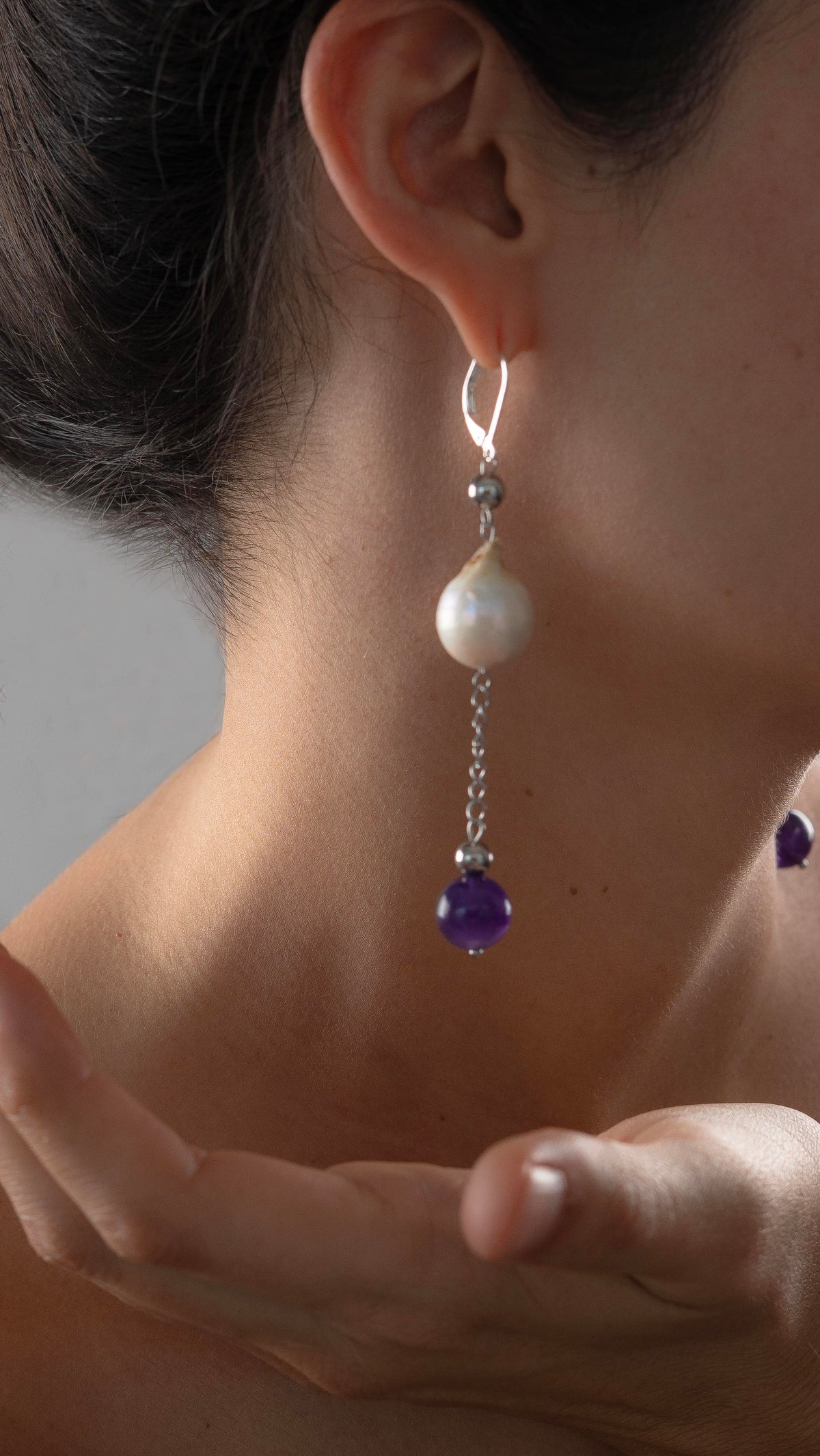 Dangle Earrings | Pearl and Amethyst