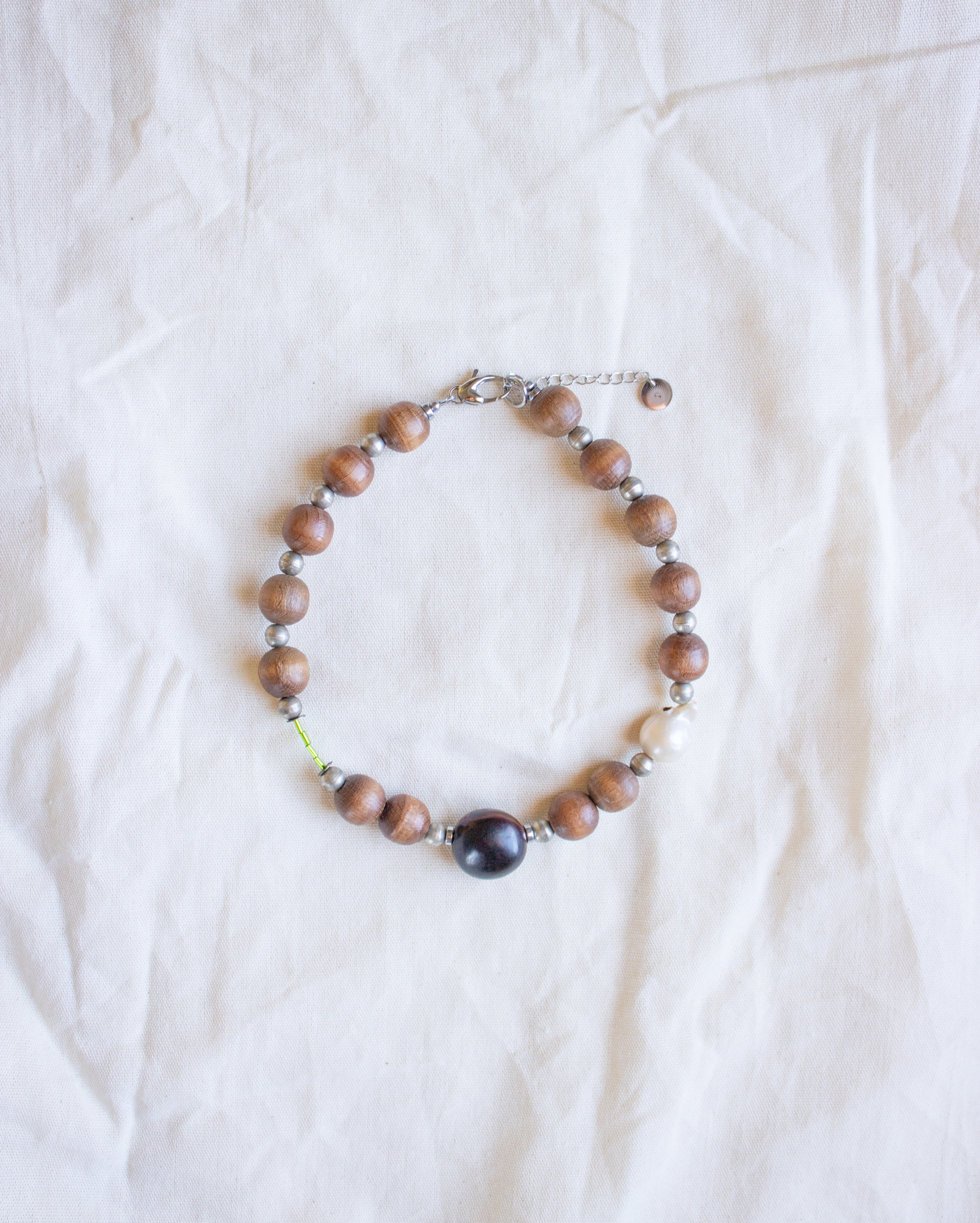 Vetas Necklace
